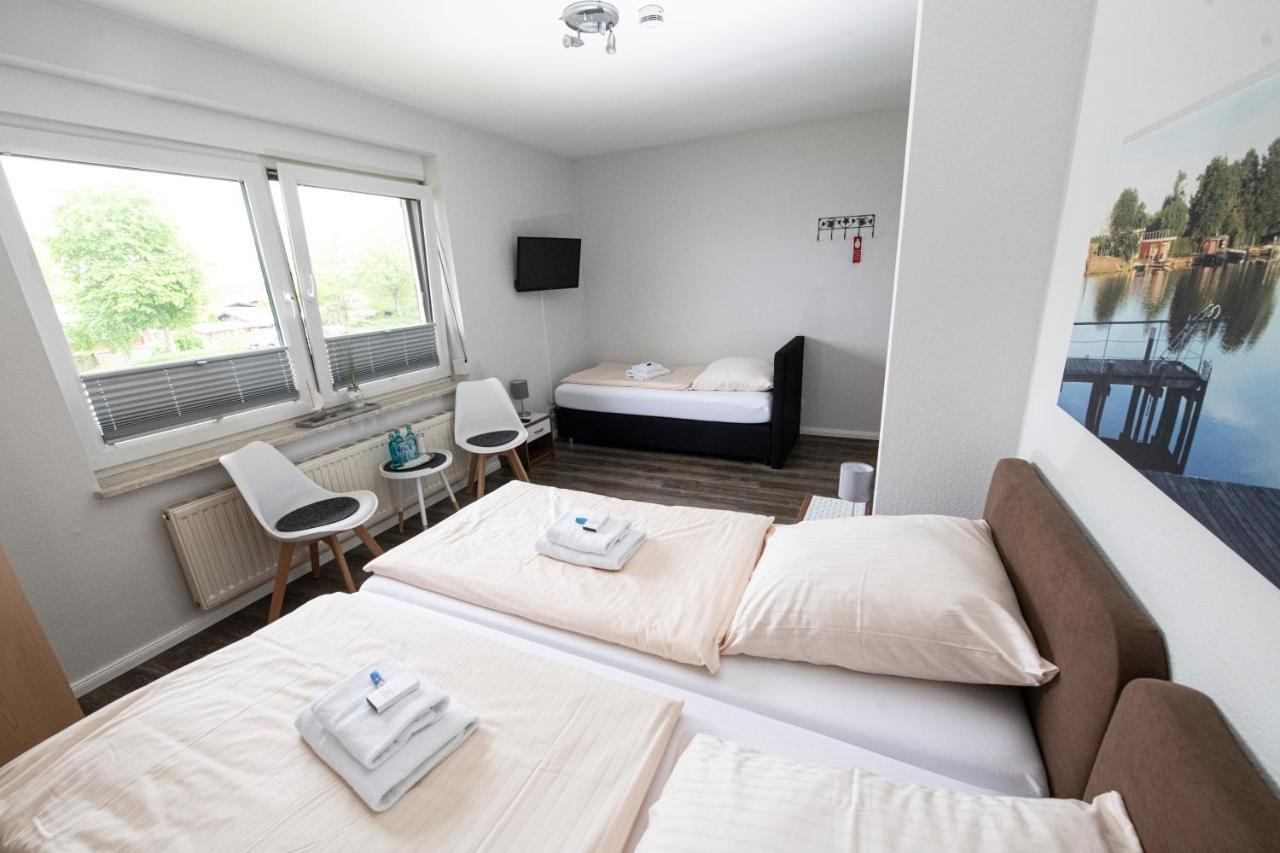 Zum Alten Faehrhaus - Bed & Breakfast Wrohm Extérieur photo